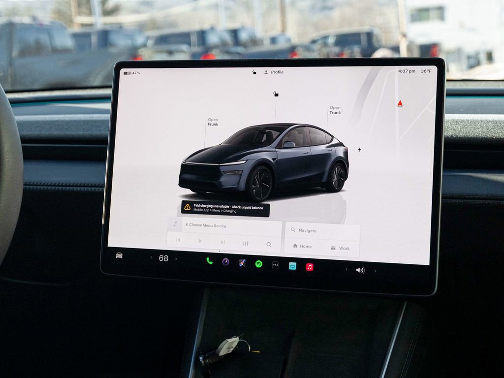 Used 2026 Tesla Model Y Long Range image 18