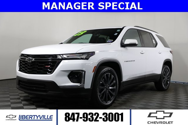 Used 2023 Chevrolet Traverse RS