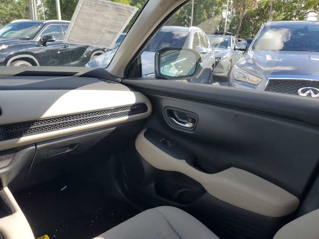 Used 2024 Honda HR-V LX image 15