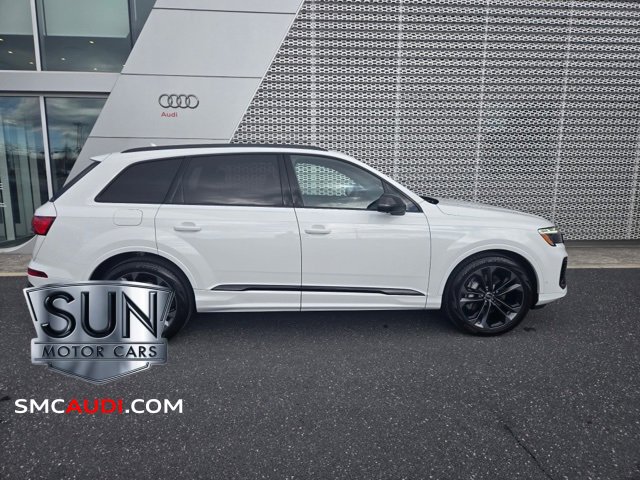 New 2025 Audi Q7 3.0T Prestige image 2