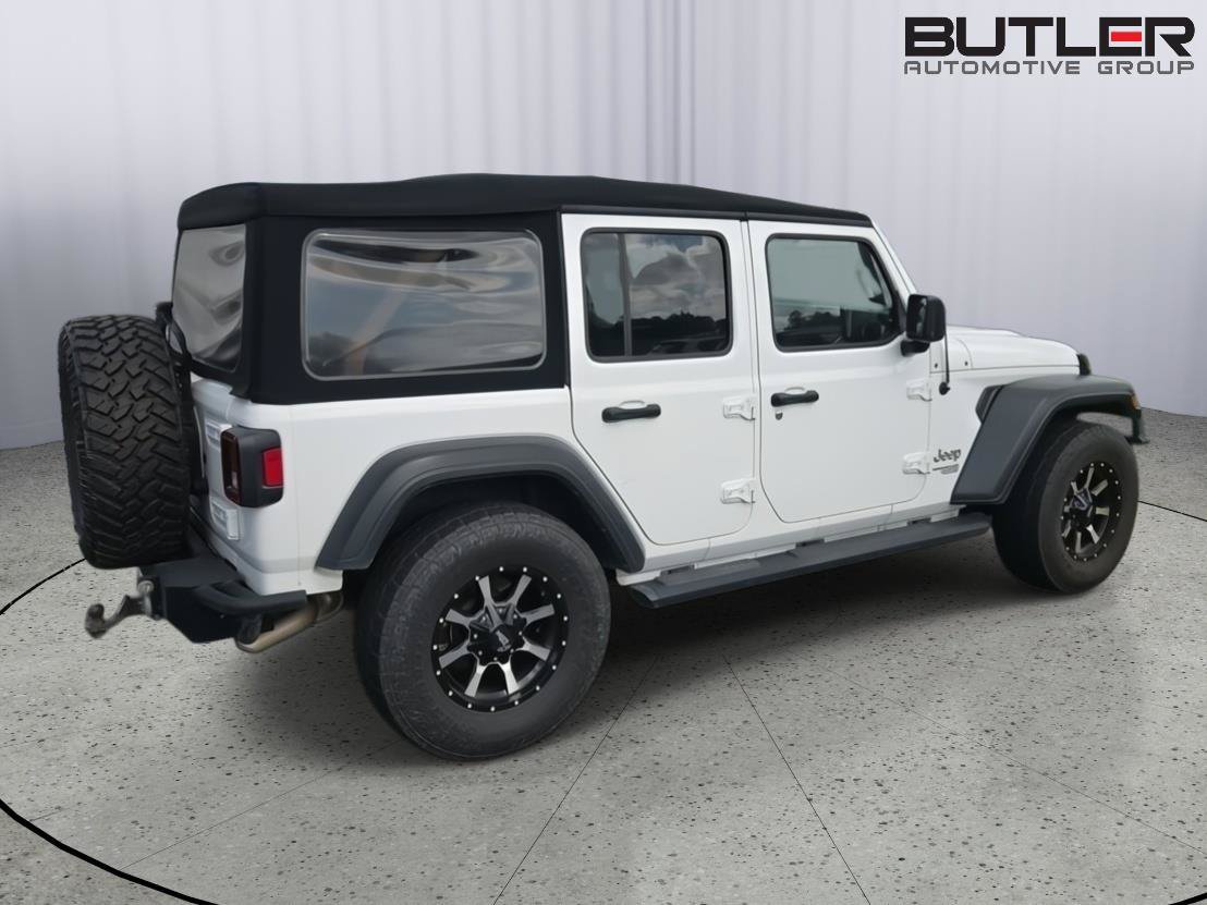 Used 2018 Jeep Wrangler Unlimited Sport S AWD/4WD image 3