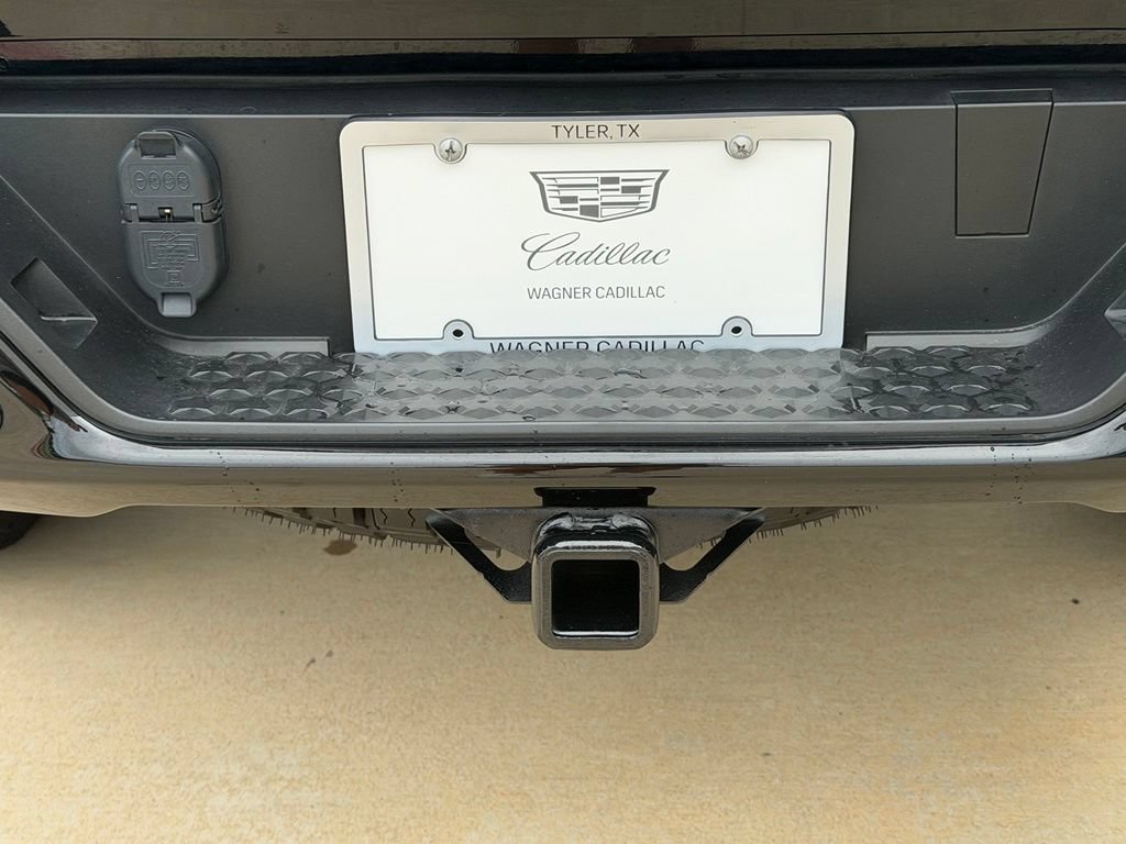 Used 2024 GMC Canyon AT4X AWD/4WD image 15