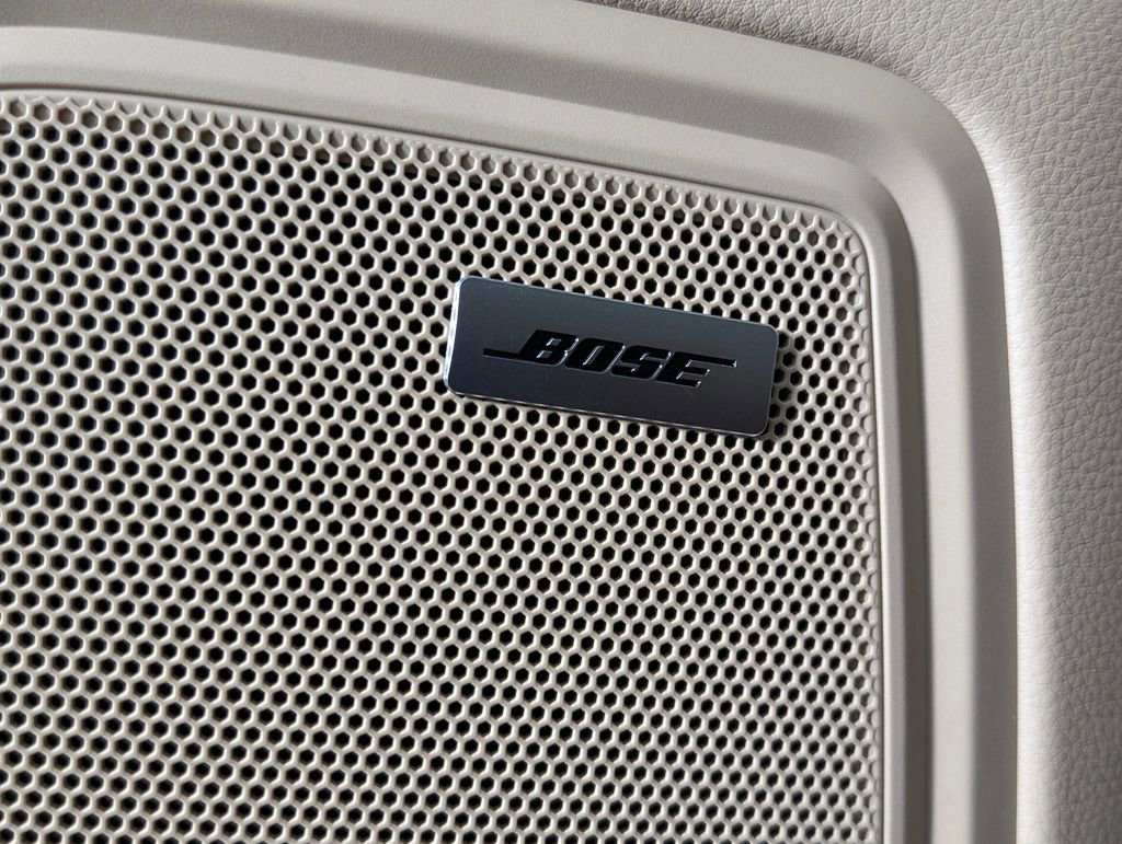 New 2026 Porsche Macan image 28