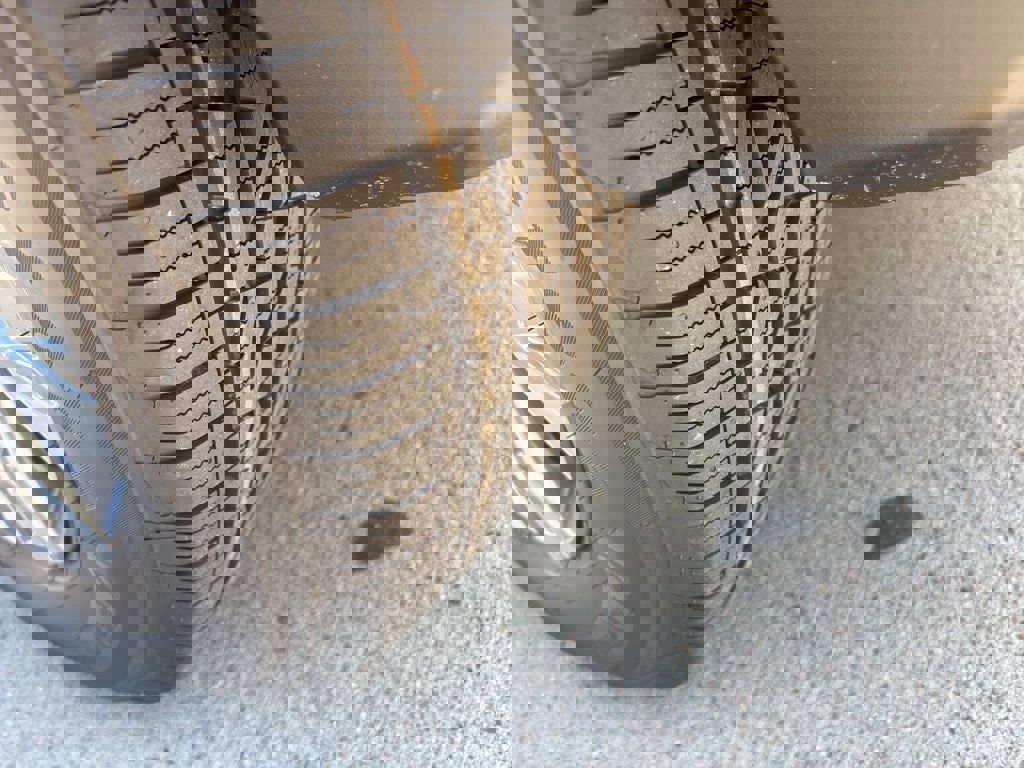 New 2026 Chevrolet Equinox LT w/ Convenience Package II image 17