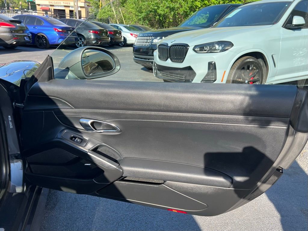 Used 2014 Porsche Cayman RWD image 19