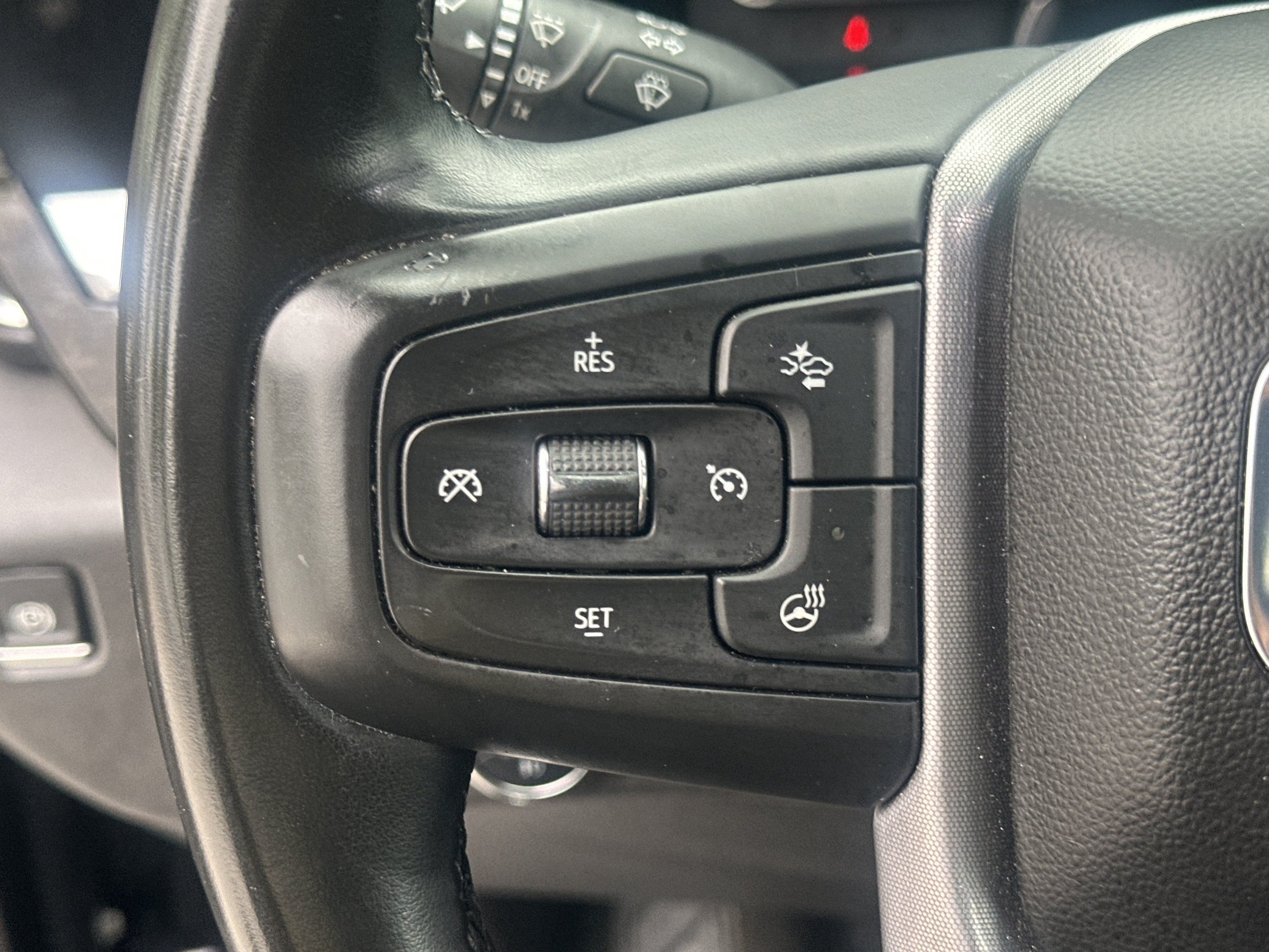 Used 2024 GMC Sierra 1500 SLT RWD image 24