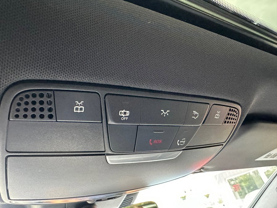 Used 2019 Mercedes-Benz CLS 53 AMG 4MATIC w/ Driver Assistance Package image 26