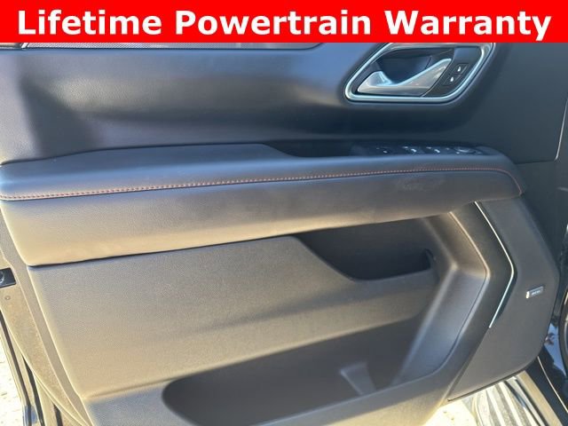 Used 2022 Chevrolet Tahoe RST w/ Sport Performance Package image 28