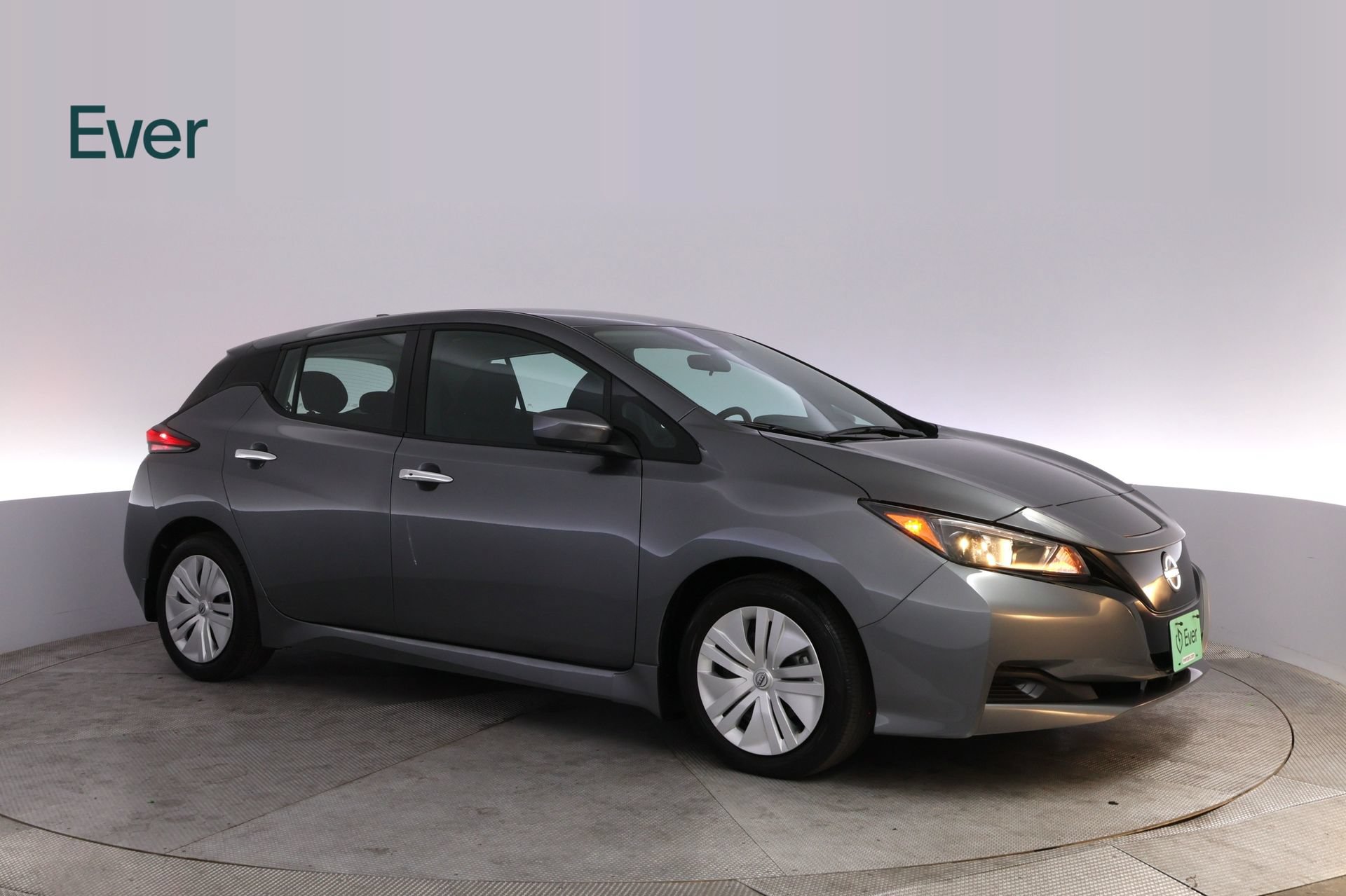 Used 2025 Nissan Leaf S FWD image 14