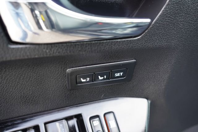 Used 2016 Toyota RAV4 Limited w/ Advanced Technology Package image 22