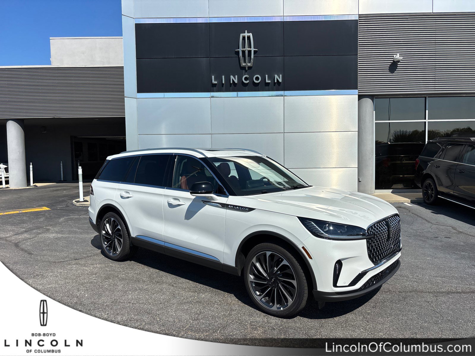 New 2025 Lincoln Aviator Reserve w/ Equipment Group 201A image 1
