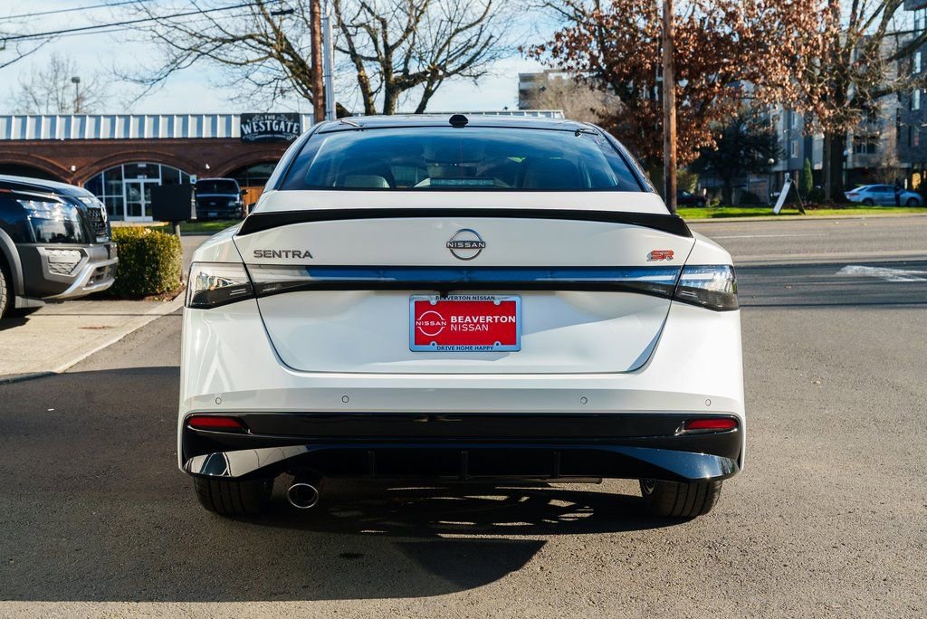 New 2026 Nissan Sentra SR w/ SR Premium Package FWD image 5