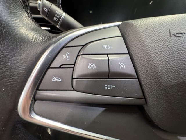 Used 2018 Cadillac XT5 Premium Luxury FWD image 18
