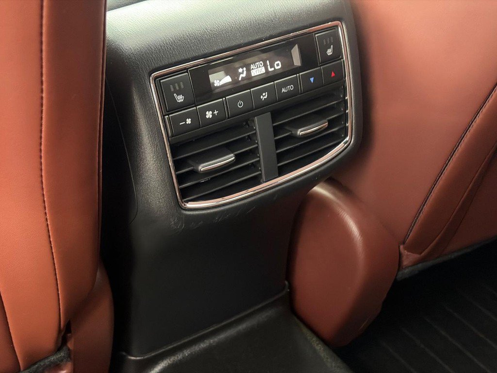 Used 2019 MAZDA CX-9 Signature AWD/4WD image 11