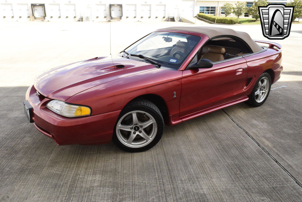 Used 1998 Ford Mustang Cobra image 4