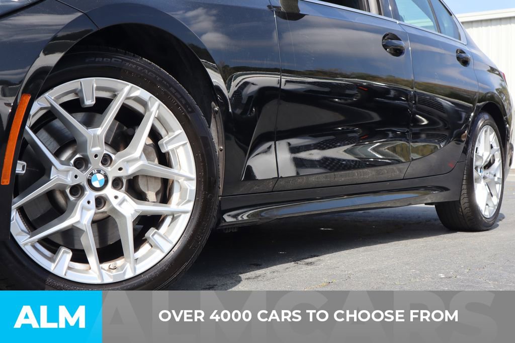 Used 2025 BMW 330i Sedan RWD image 3