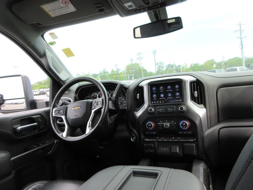 Certified 2020 Chevrolet Silverado 2500 LTZ w/ LTZ Convenience Package AWD/4WD image 25