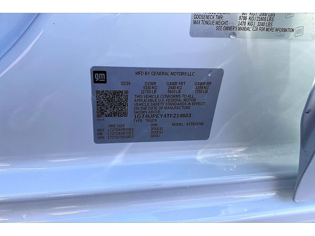 New 2026 GMC Sierra 2500 AT4 image 14