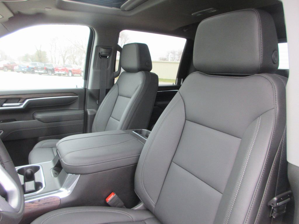 New 2026 GMC Sierra 3500 SLT w/ SLT Premium Package image 14