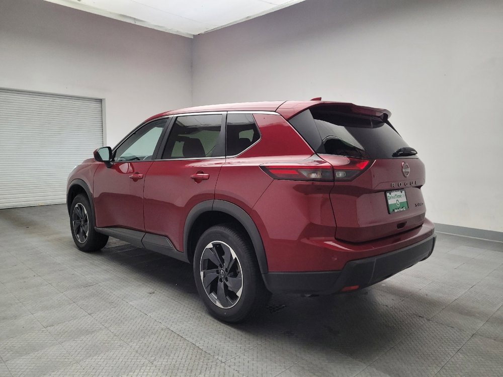Used 2024 Nissan Rogue SV image 5