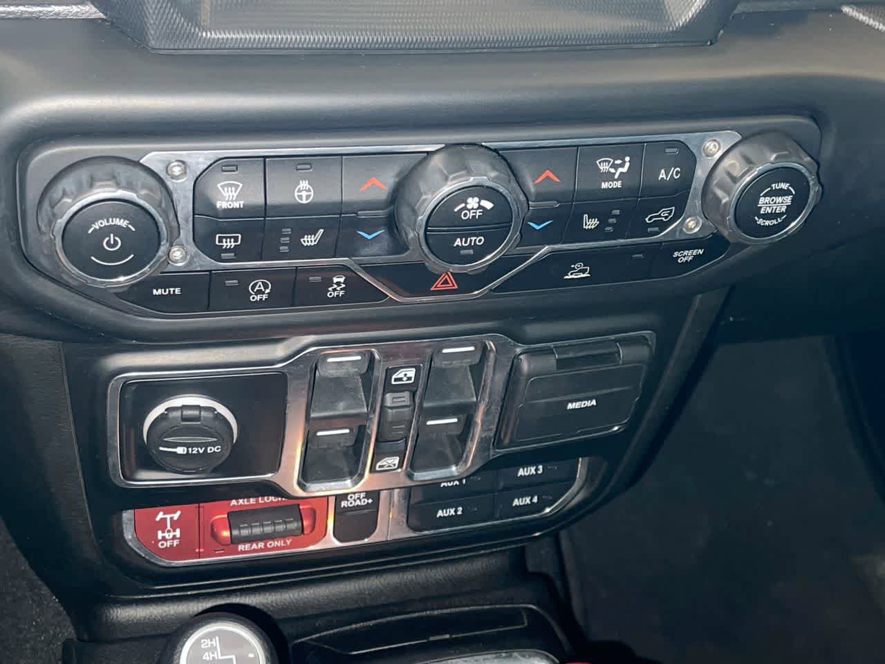 Used 2021 Jeep Gladiator Mojave AWD/4WD image 19