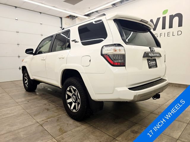 Used 2017 Toyota 4Runner TRD Off-Road Premium AWD/4WD image 3