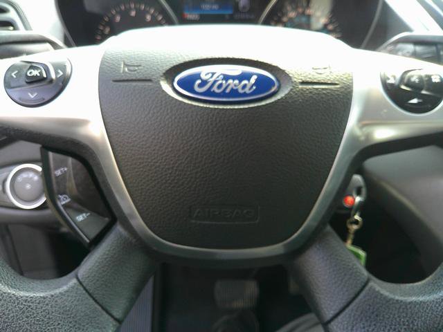 Used 2015 Ford Escape SE w/ Equipment Group 201A image 9