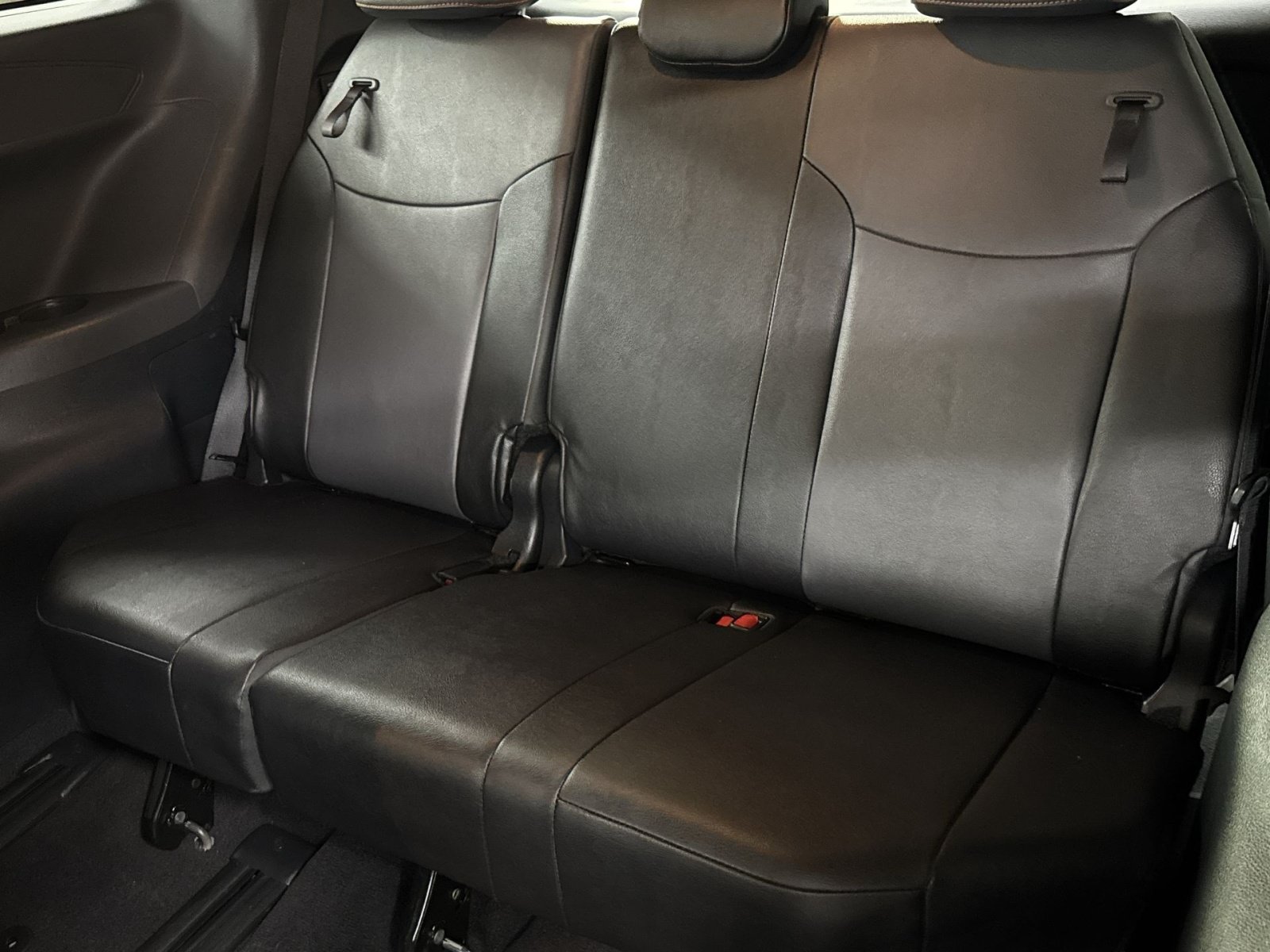 Used 2024 Toyota Sienna XSE w/ XSE Plus Package AWD/4WD image 36