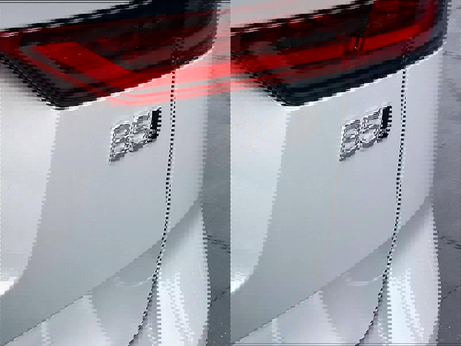 New 2026 Volvo XC60 B5 Ultra w/ Protection Package Premier image 26