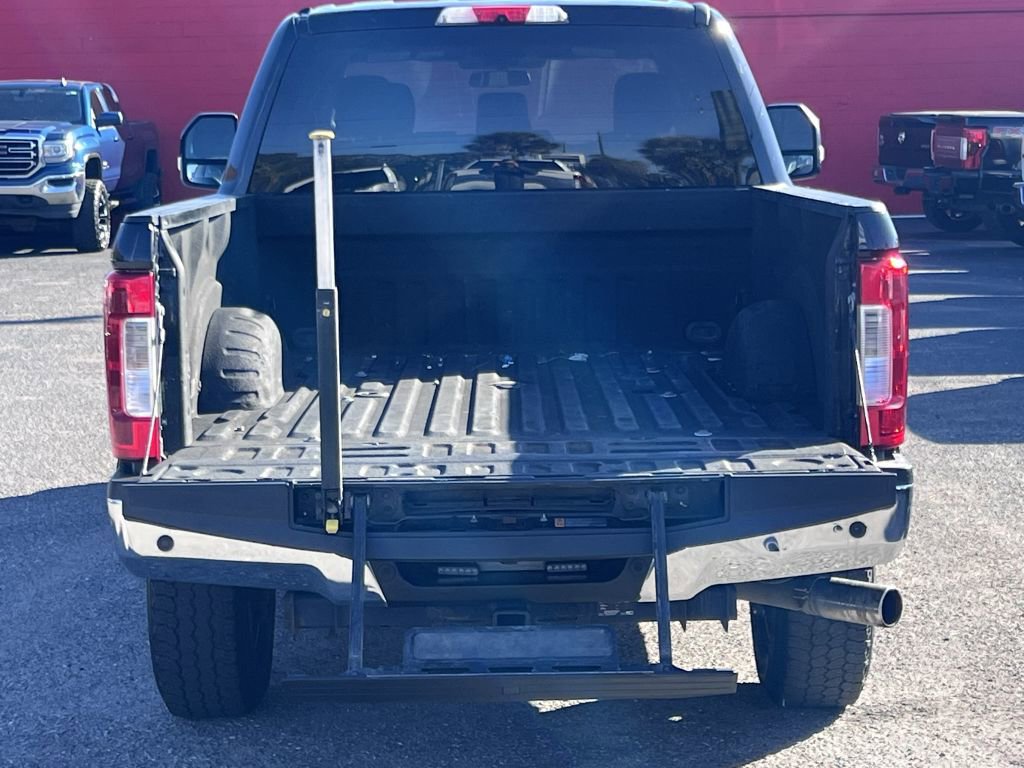 Used 2019 Ford F250 XLT w/ XLT Premium Package image 12