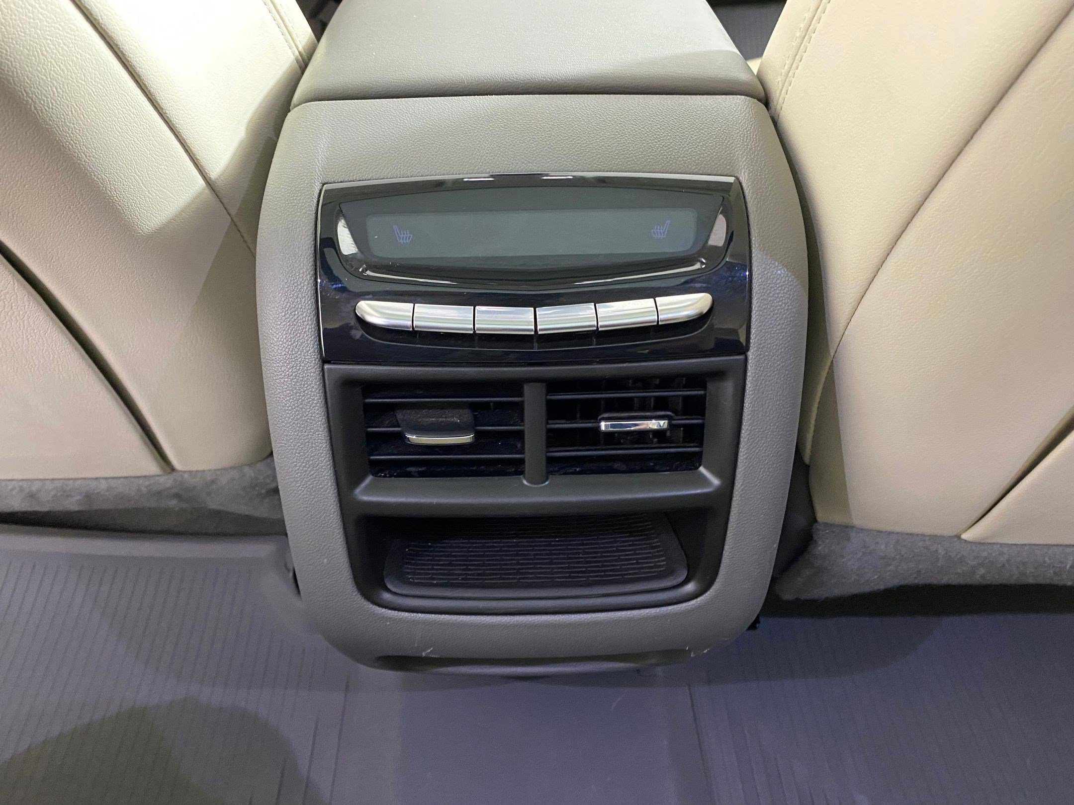 Used 2021 Cadillac XT5 Premium Luxury image 29