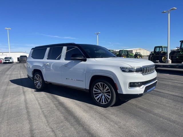 Used 2023 Jeep Grand Wagoneer L Series III w/ Rear Seat Video Group 1 image 3