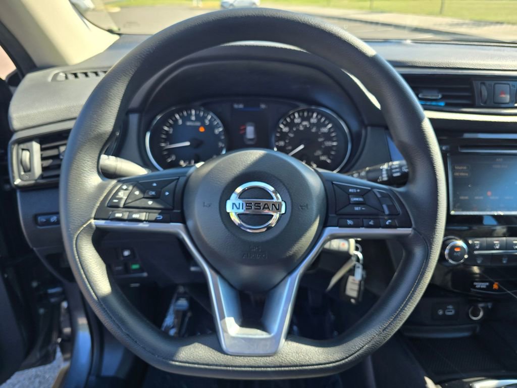 Used 2020 Nissan Rogue S AWD/4WD image 12