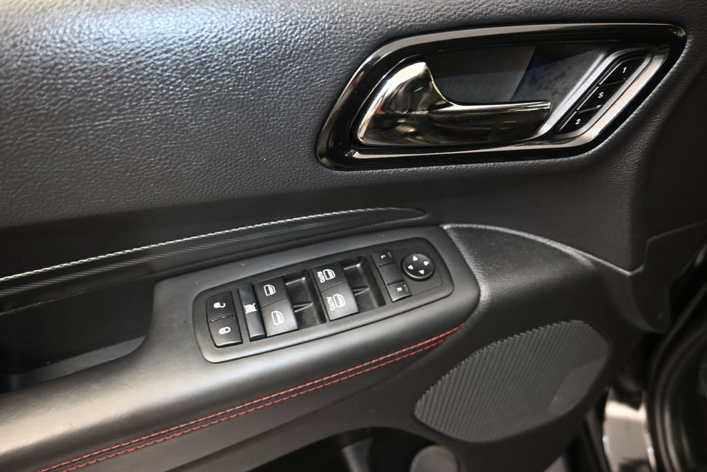 Used 2024 Dodge Durango GT RWD image 11