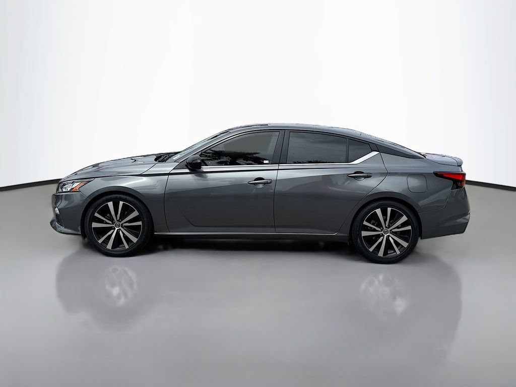 Used 2022 Nissan Altima 2.5 SR FWD image 4