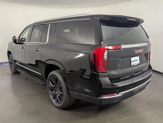 Used 2025 GMC Yukon XL Elevation image 6