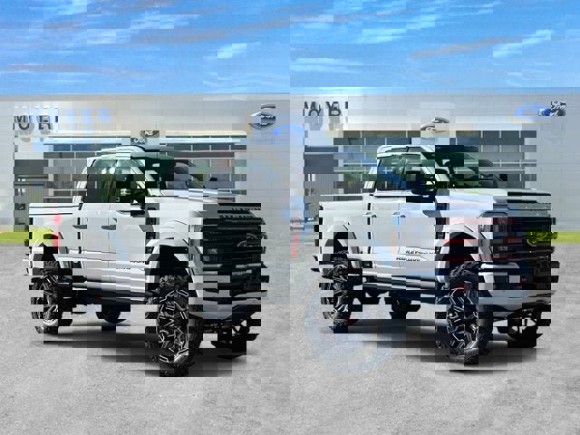 New 2026 Ford F250 Lariat w/ Black Appearance Package video 1