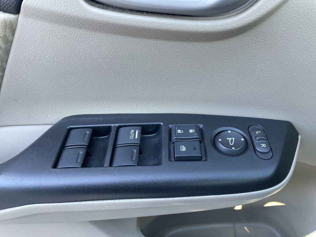 Used 2015 Honda Civic SE image 21