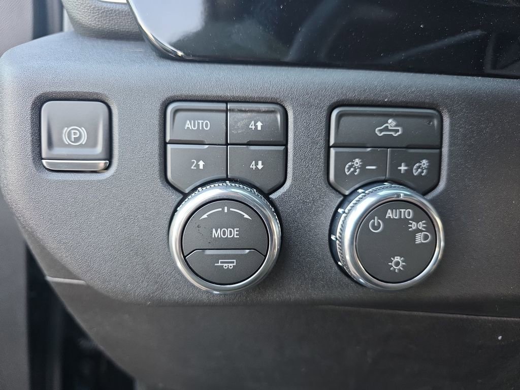 New 2026 GMC Sierra 1500 SLE image 25