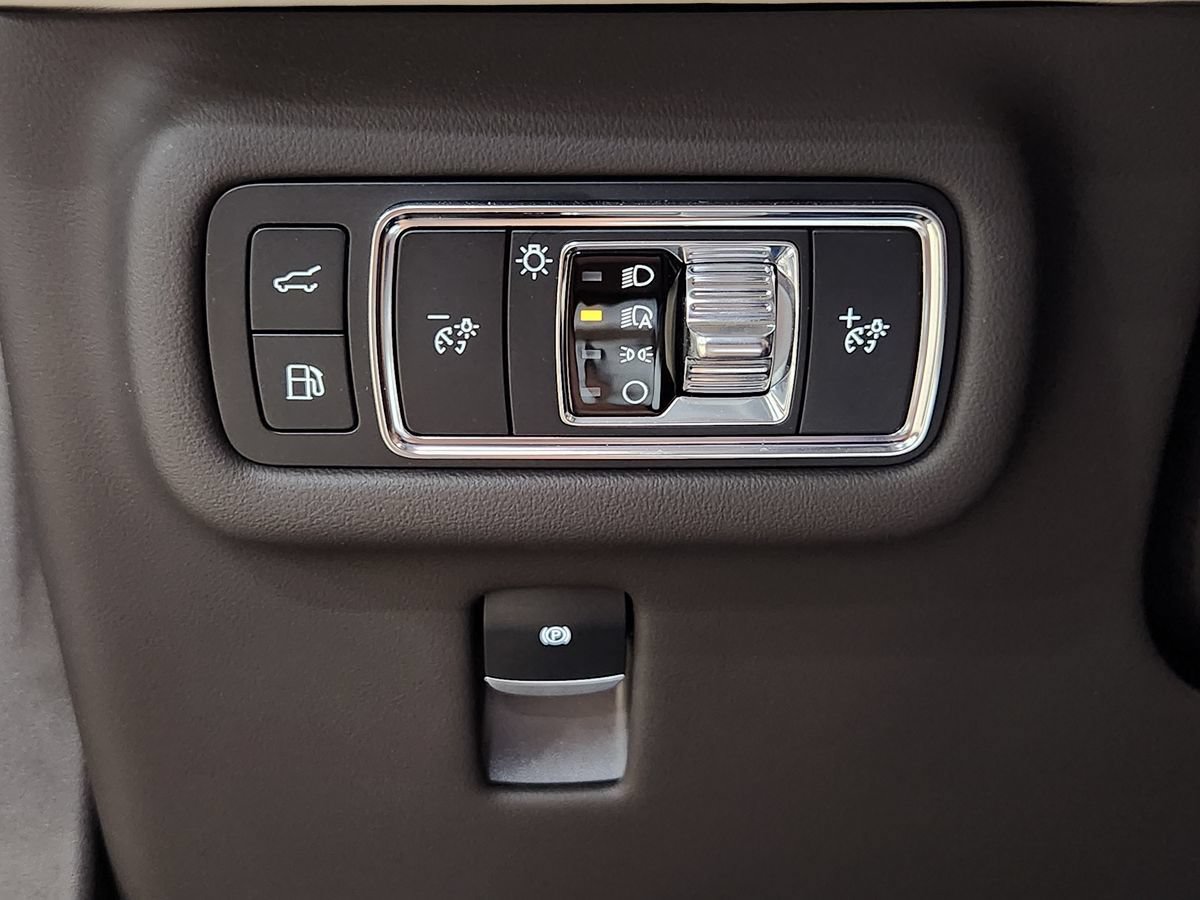 Used 2024 Lincoln Nautilus Black Label w/ Jet Appearance Package (87T) AWD/4WD image 44