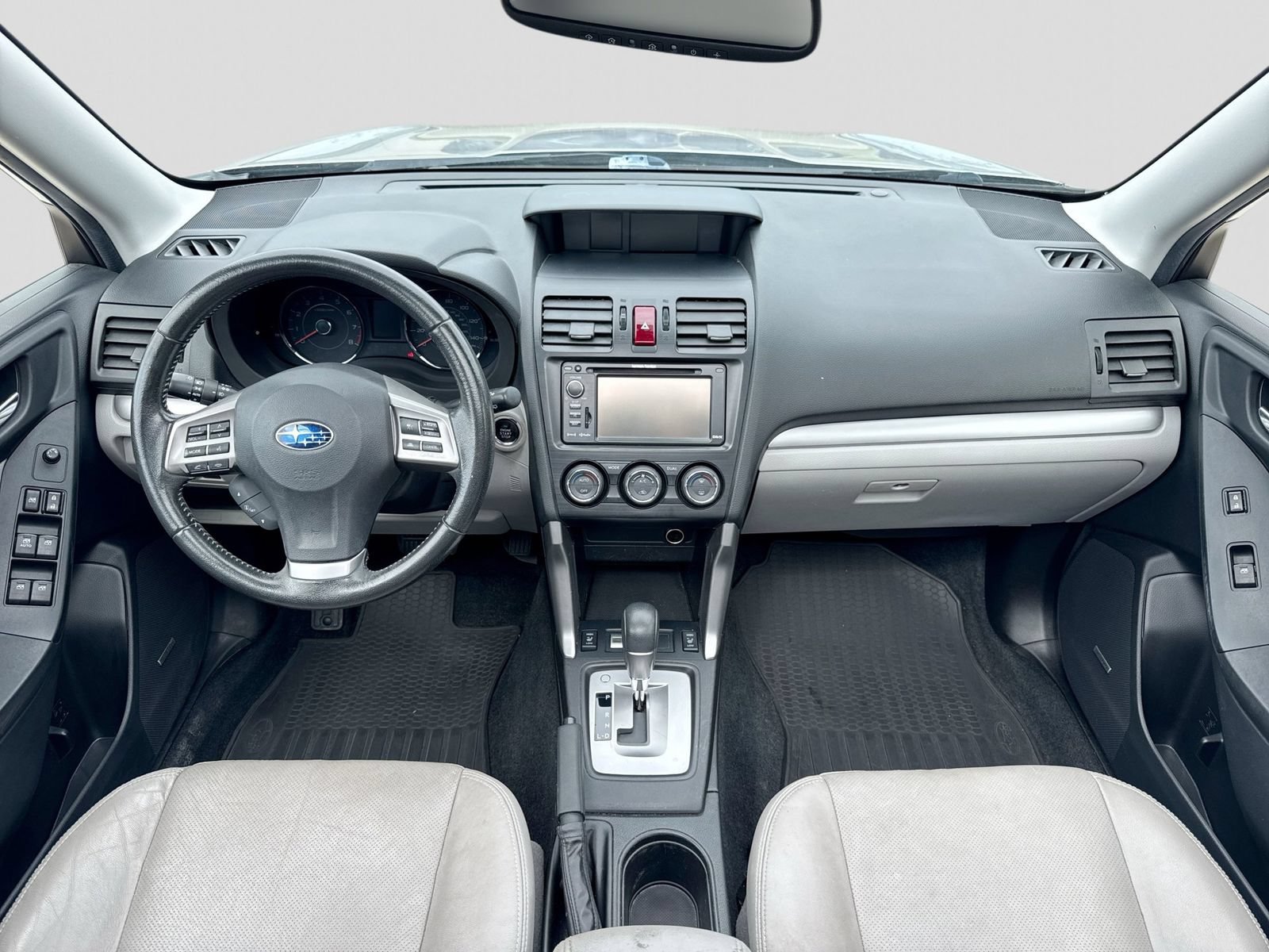 Used 2014 Subaru Forester 2.5i Touring AWD/4WD image 16