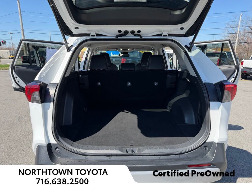 Used 2024 Toyota RAV4 Adventure AWD/4WD image 17
