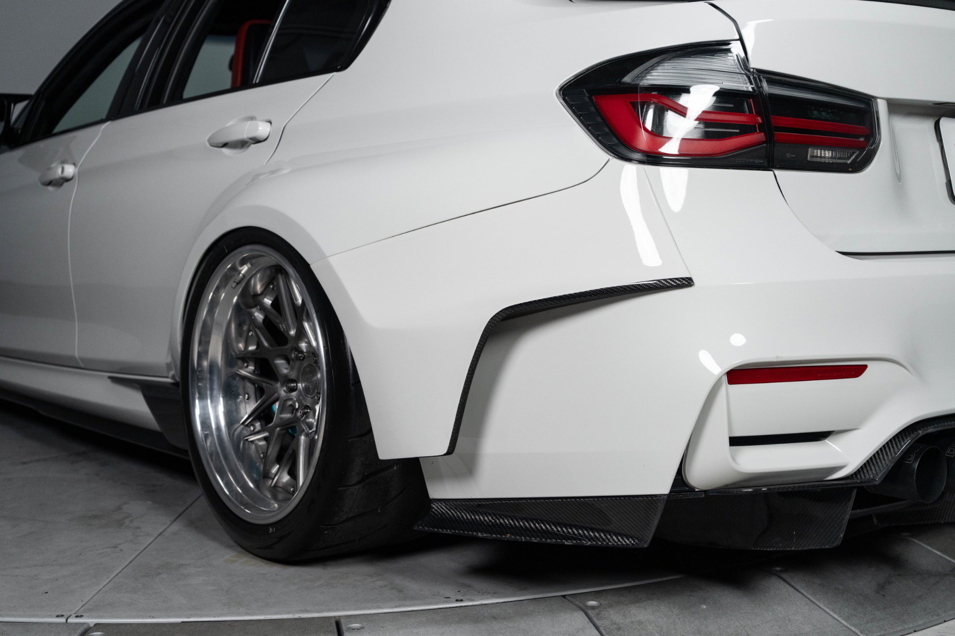 Used 2015 BMW M3 RWD image 12