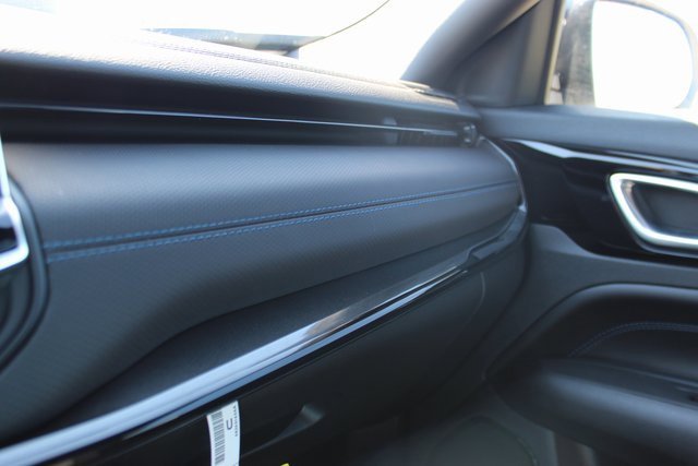 New 2026 Jeep Compass Limited image 25