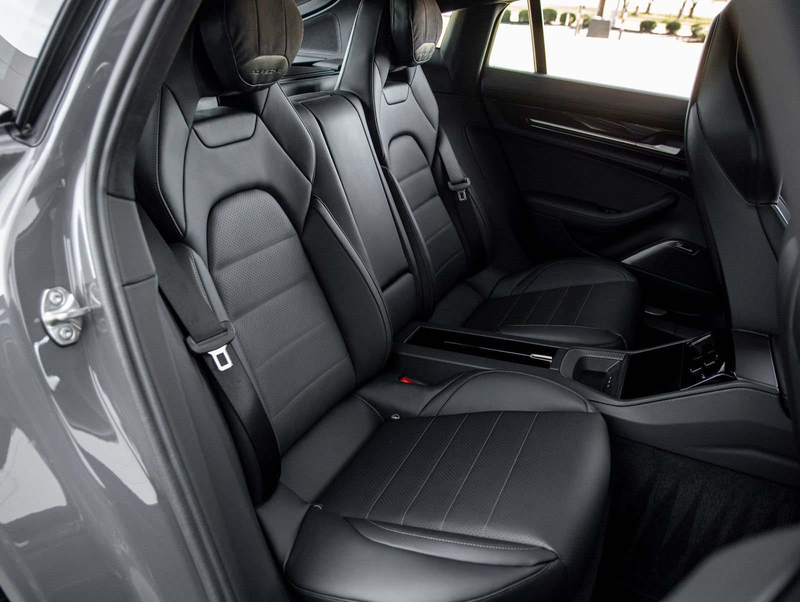 Certified 2026 Porsche Panamera GTS AWD/4WD image 41