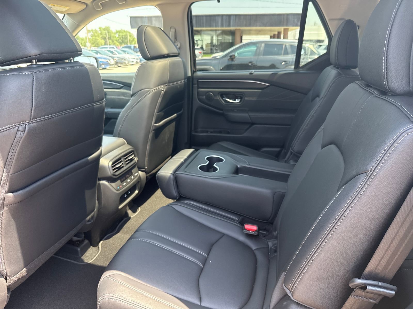 Used 2026 Honda Pilot Touring image 27