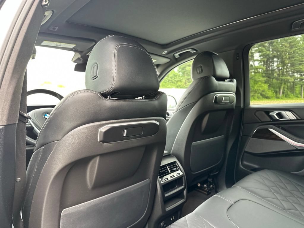 Used 2026 BMW X5 xDrive40i AWD/4WD image 23