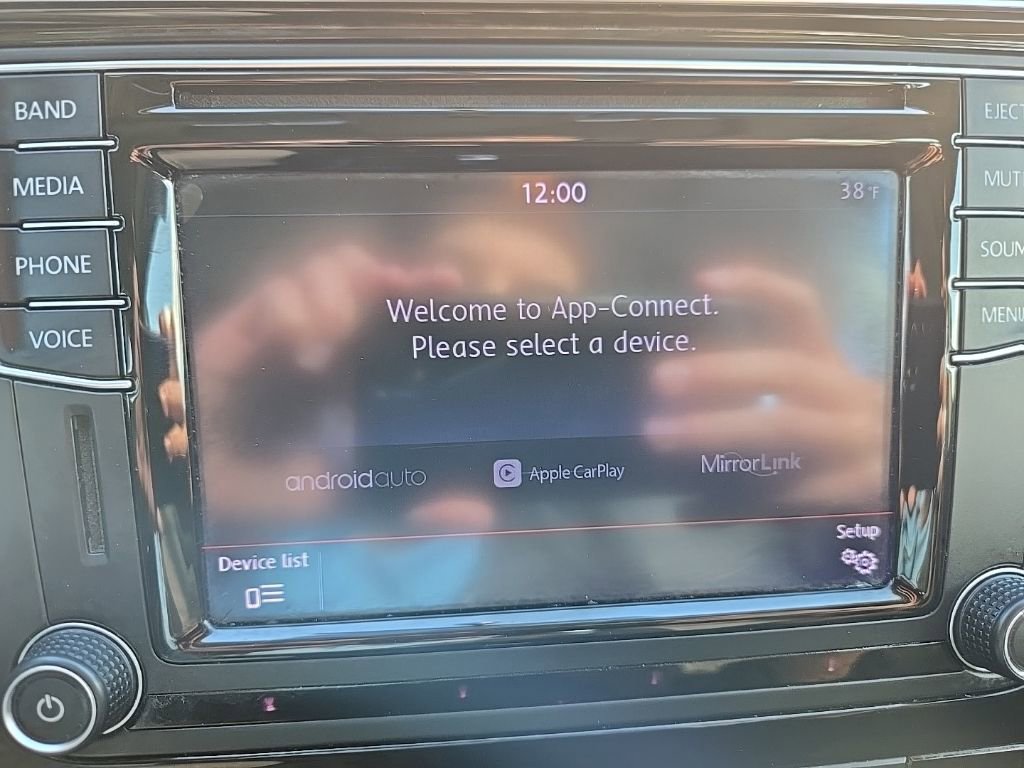 Used 2016 Volkswagen Passat 1.8T SE image 28