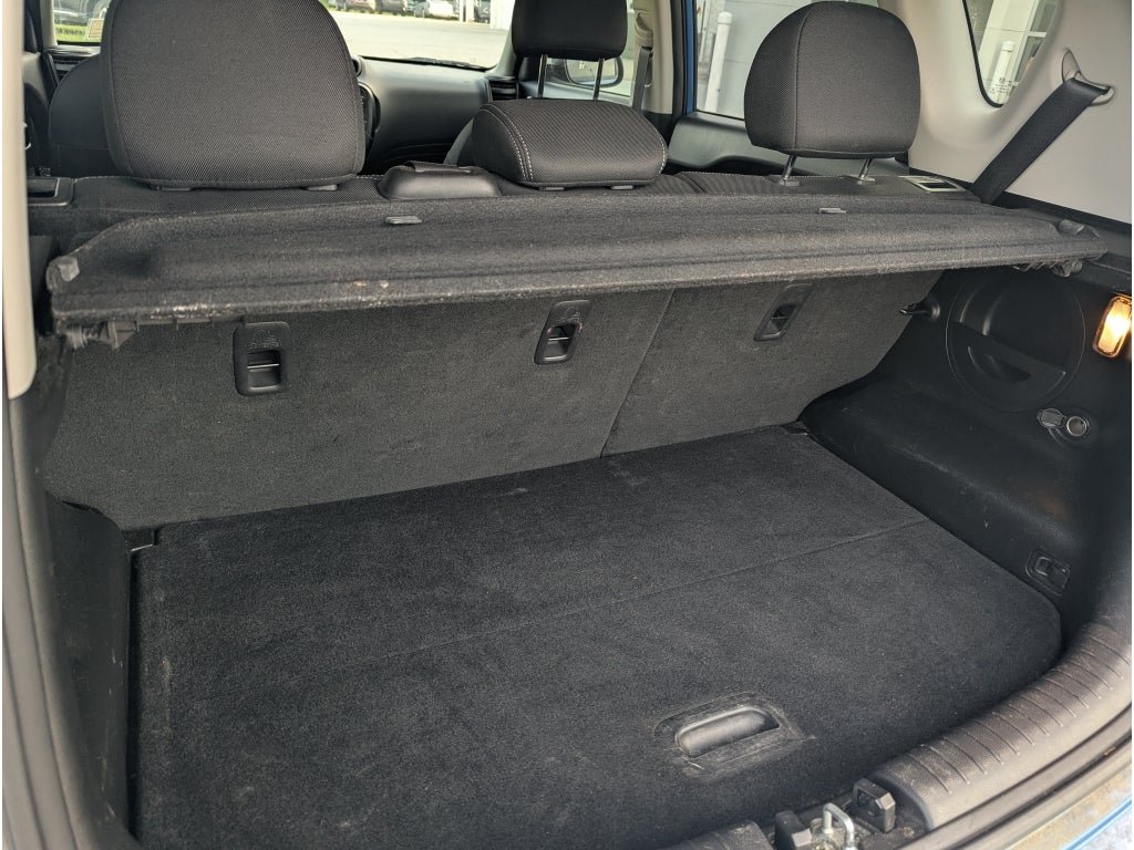 Used 2018 Kia Soul + FWD image 10