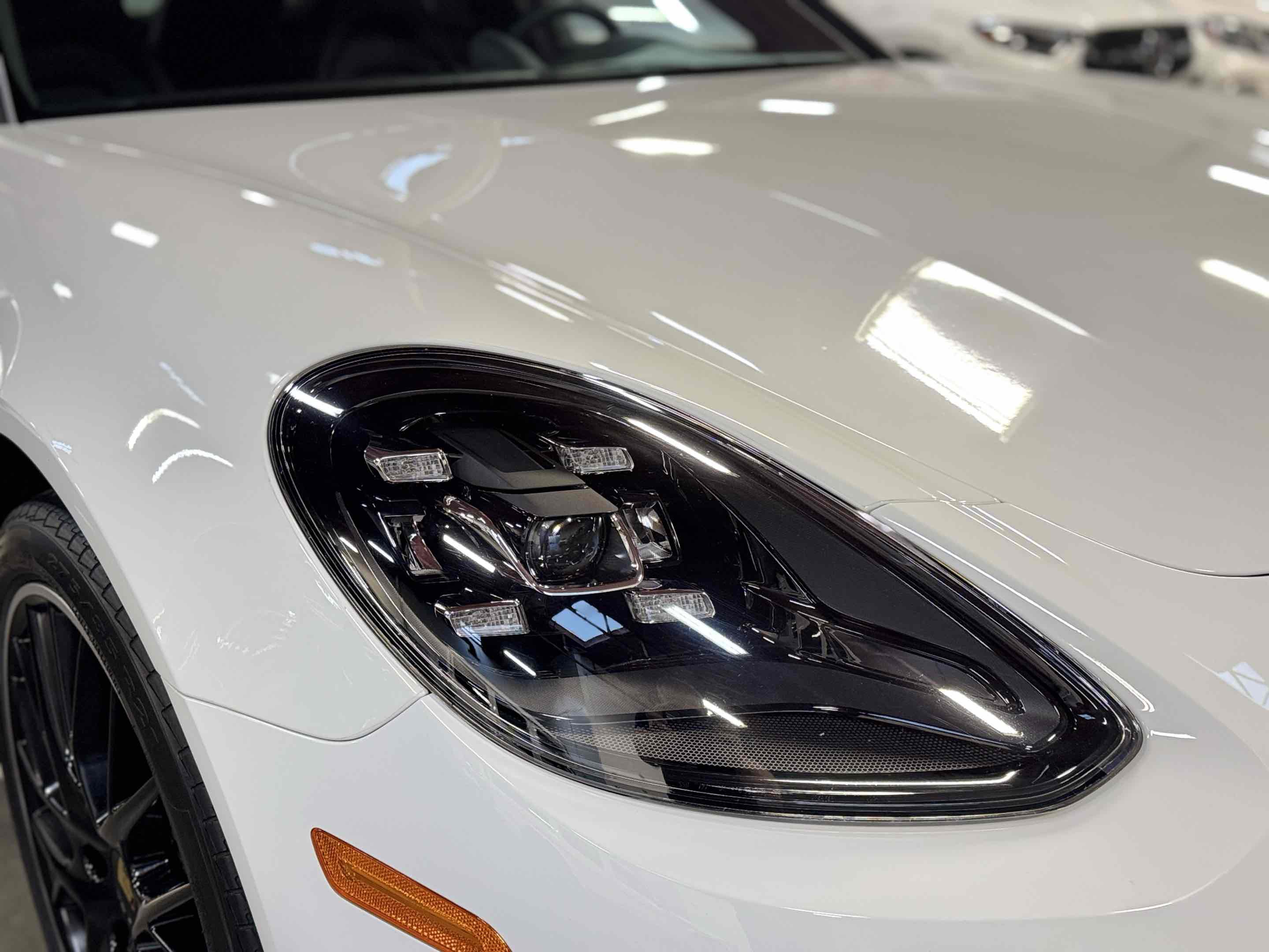 Used 2020 Porsche Panamera 4 image 63